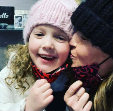 Vale Guthrie Feldman with her mother Savannah Guthrie
